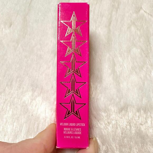 NIB Jeffree Star Rare First Class Velour Liquid Lipstick 5.6ml - Picture 7 of 11